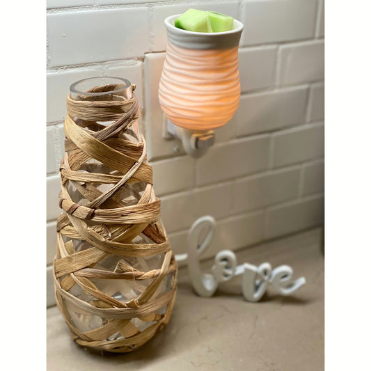 Pluggable Fragrance Warmer Plug-in for Warming wax melts | 311